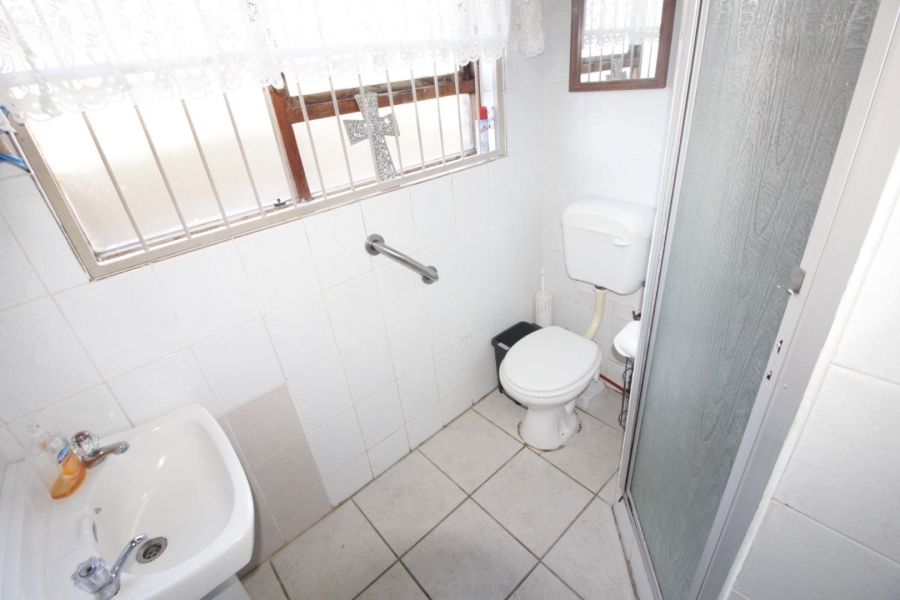 3 Bedroom Property for Sale in Wavecrest Eastern Cape